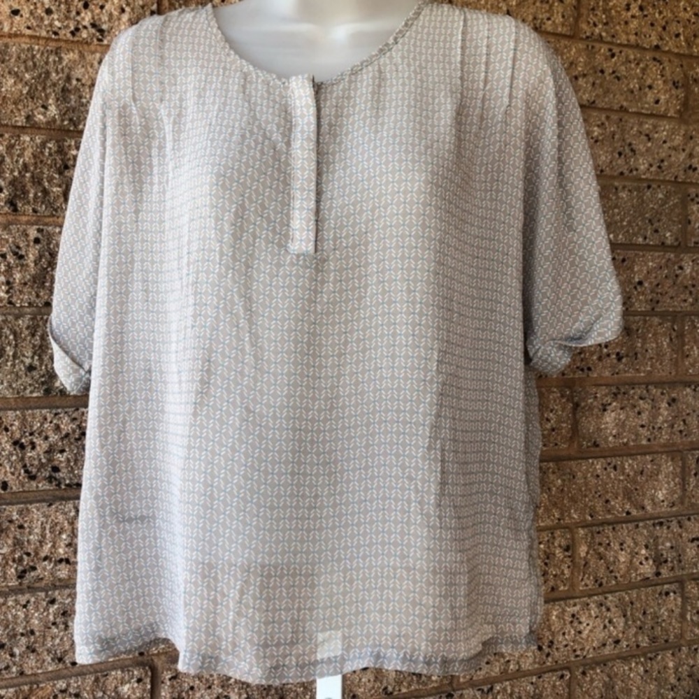 DownEast Delicate Short Sleeved Beige Blouse | S